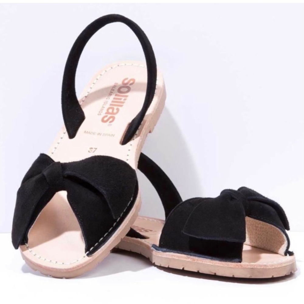 NWT SOLILLAS Noche Lazo Bow Detail
Suede Sandals, black - Picture 2 of 5
